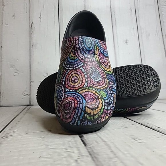 Crocs Neria Pro II Womens Size 8 Rubber Slip On Nursing Work Clogs Shoes Black - Picture 12 of 12